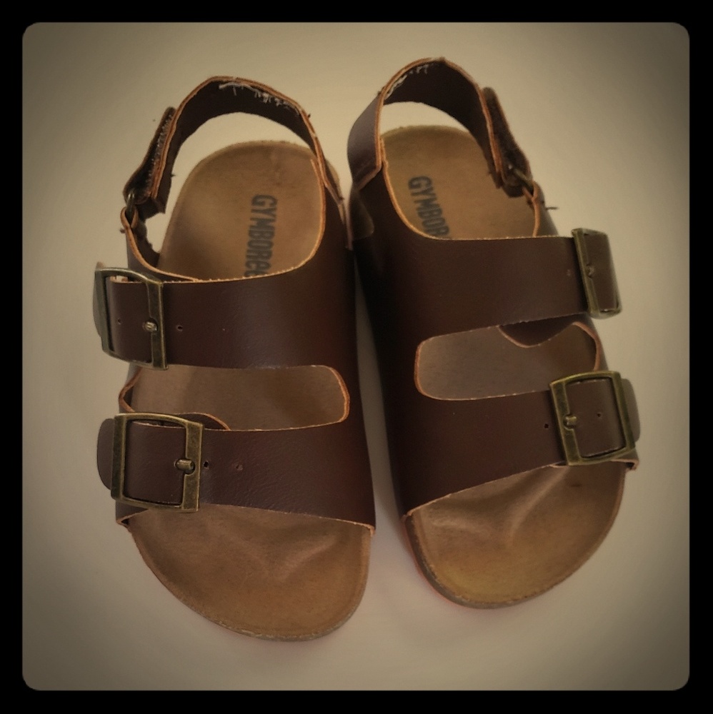 Sandles